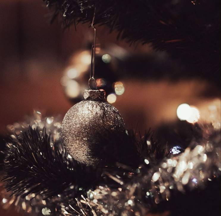 Make Your Christmas Bright with Pre-Lit Christmas Trees